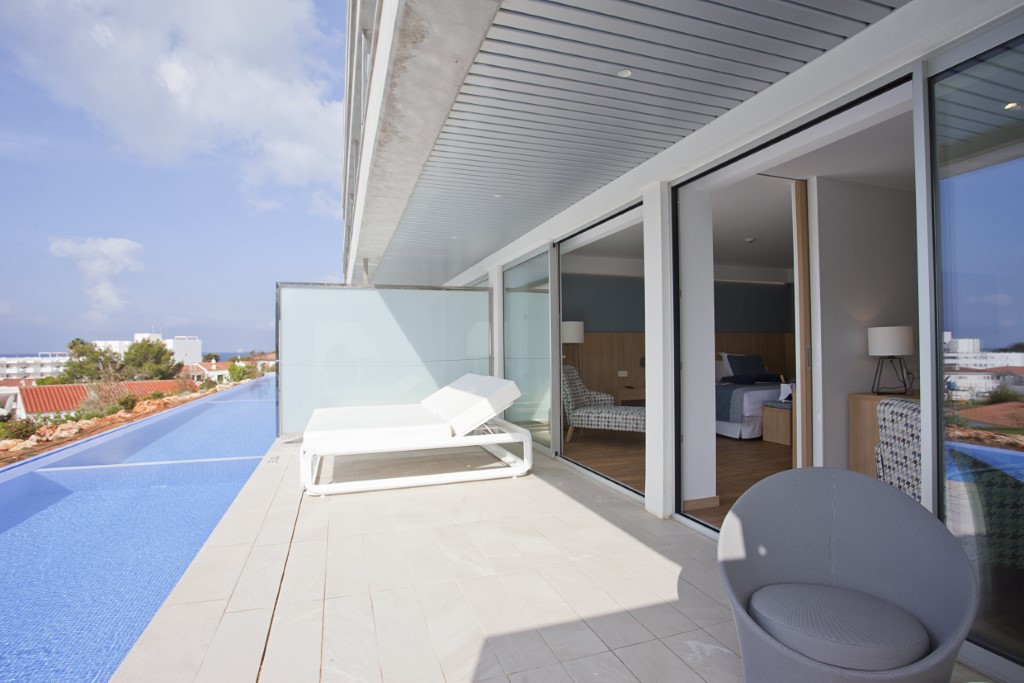 HOTEL 55 SANTO TOMAS